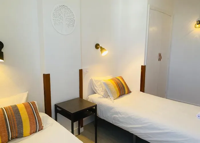 Paradise Holidays 2 Bedrooms & Sea View, Tenerife