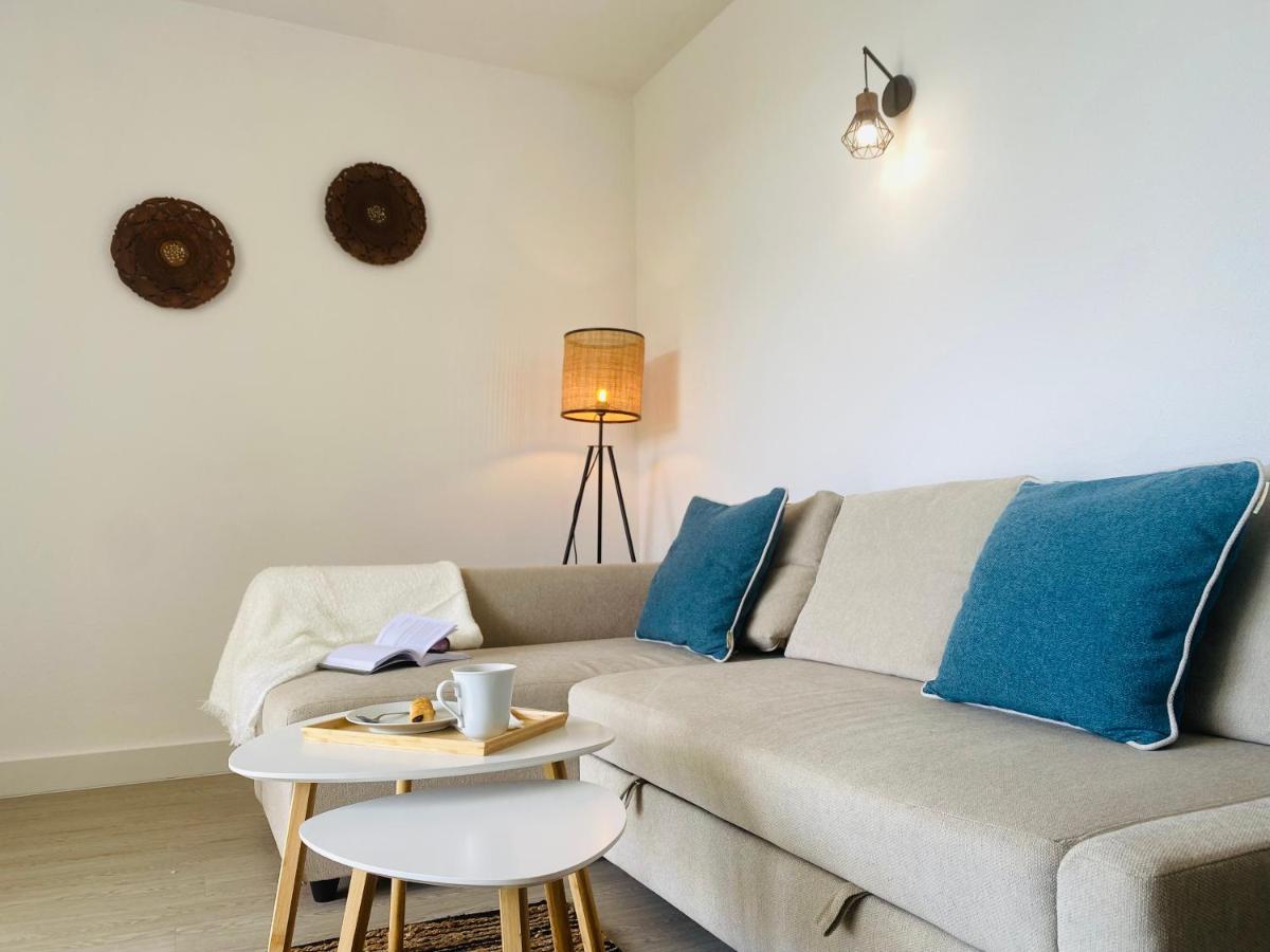 Paradise Holidays 2 Bedrooms & Sea View, Tenerife Apartment *