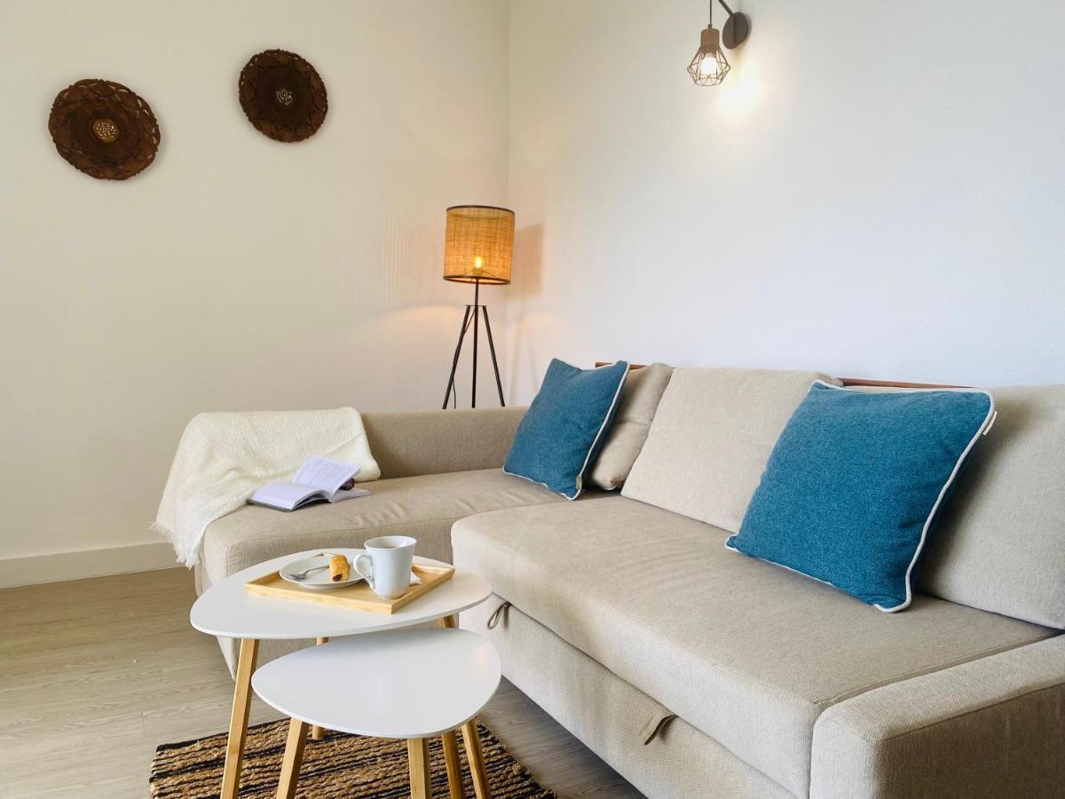 Paradise Holidays 2 Bedrooms & Sea View, Tenerife Apartment