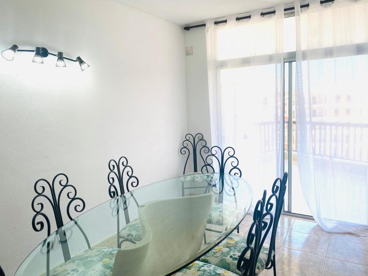 Apartment Paradise Holidays 2 Bedrooms & Sea View, Tenerife Arona (Tenerife)